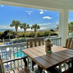 Oceanwatch Condos 108 - Ocean Sunrise - 1140 Ocean Blvd