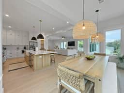 Amalfi Palms - 2401 Cameron Blvd - Image 4