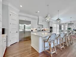 IOP Life - 27 22nd Avenue - Image 2