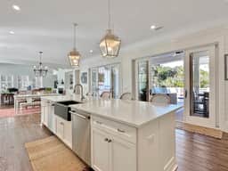 IOP Life - 27 22nd Avenue - Image 4