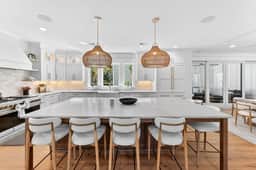 On Beach Time - 6 30th Ave - Image 2