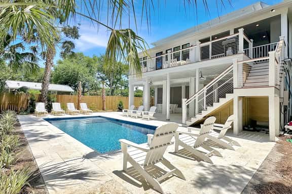 Beach Dream - 2605 Cameron Blvd - Image 1