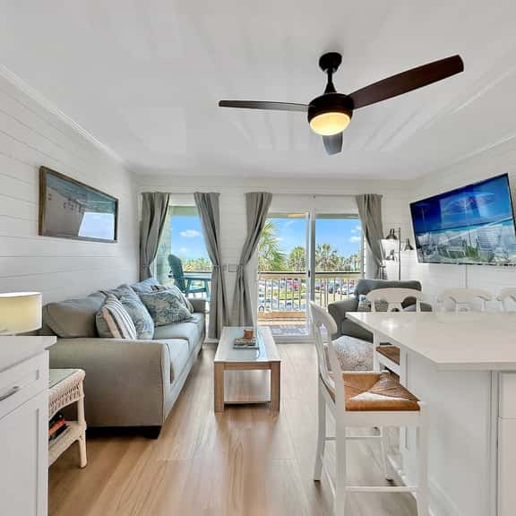 Sea Cabins 214A - Blue Heaven - Luxury Oceanfront Condo - Image 1