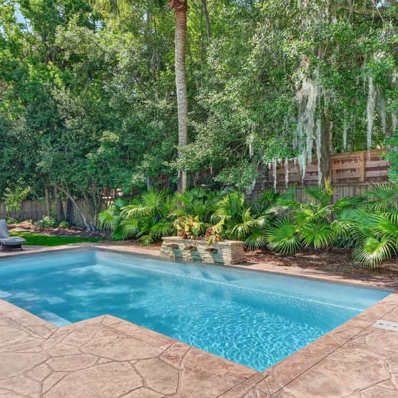 IOP Poolside Paradise - 112 Sparrow - Image 1