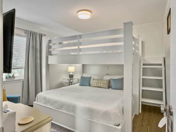 Oceanside Villas 111C - Deja Blue - 1400 Ocean Blvd Unit 111C - Image 5