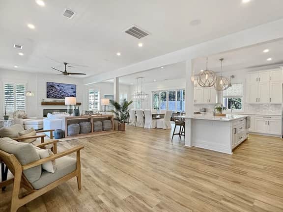 Palms Paradise - 5 BR Home with Private Pool - 3 29th Ave - Image 4