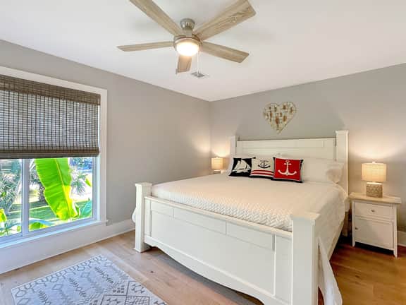 Palmetto Beach Retreat - 405 Palm Blvd - Image 5