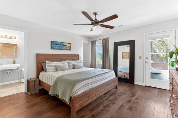Live Oak Beach House - 5 22nd Ave. - Image 4