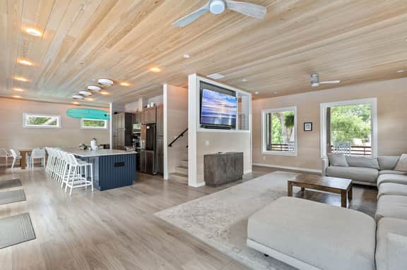 What Up Beach - 26 22nd Ave - Image 4
