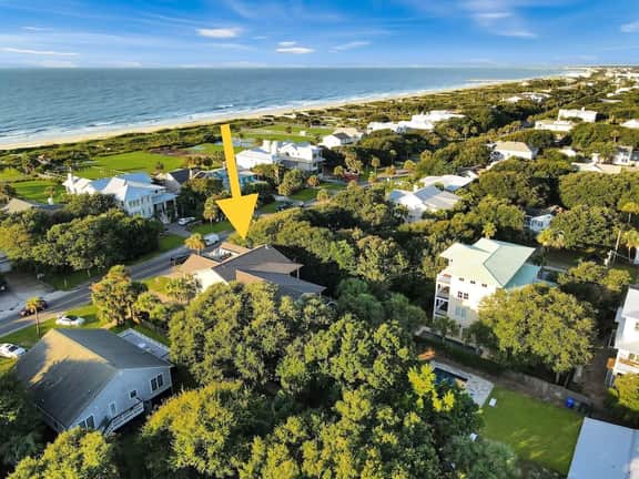 Isle Appeal - 2803 Palm Blvd - Image 2