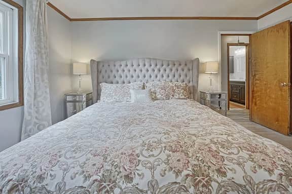 Seas the Day - 25 21st Ave. - Image 3